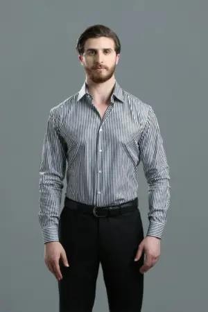 Chemise Ajustée Rayée Satinée - Noir
