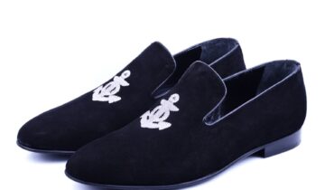 Mocassin Slipper En Daim Brodée – Noir