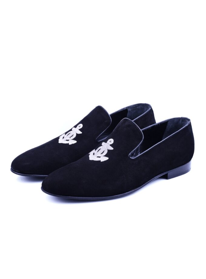 mocassin slipper en daim brodée – noir