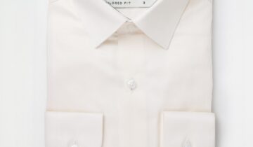 Chemise Ajustée En Satin – Crème