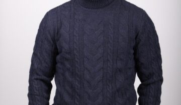 Pull à Col Roulé Torsadée – Bleu Marine