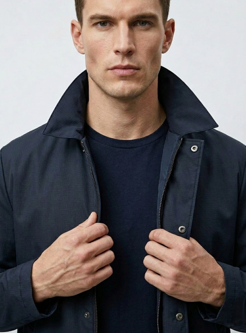 Veste imperméable légère style urbain - Bleu Marine – Image 2