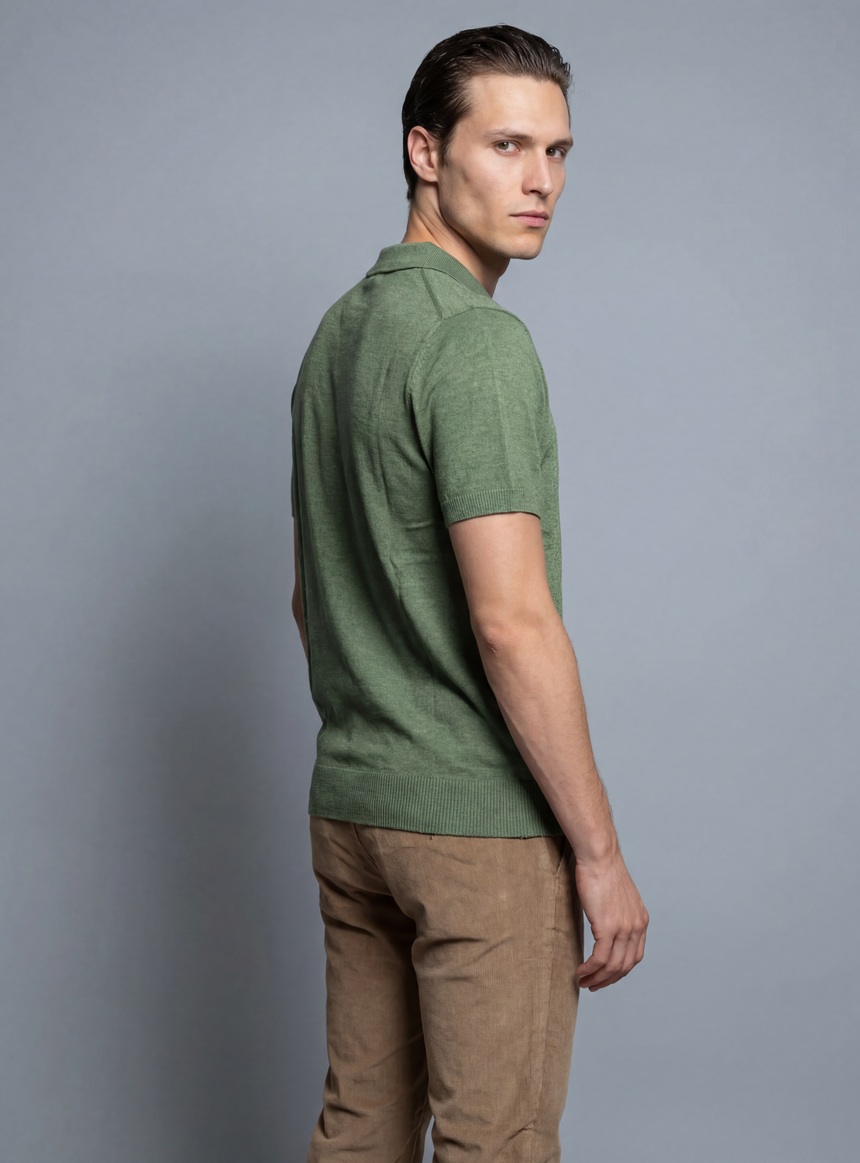 Polo Ajusté Col Ouvert En Maille - Vert – Image 2