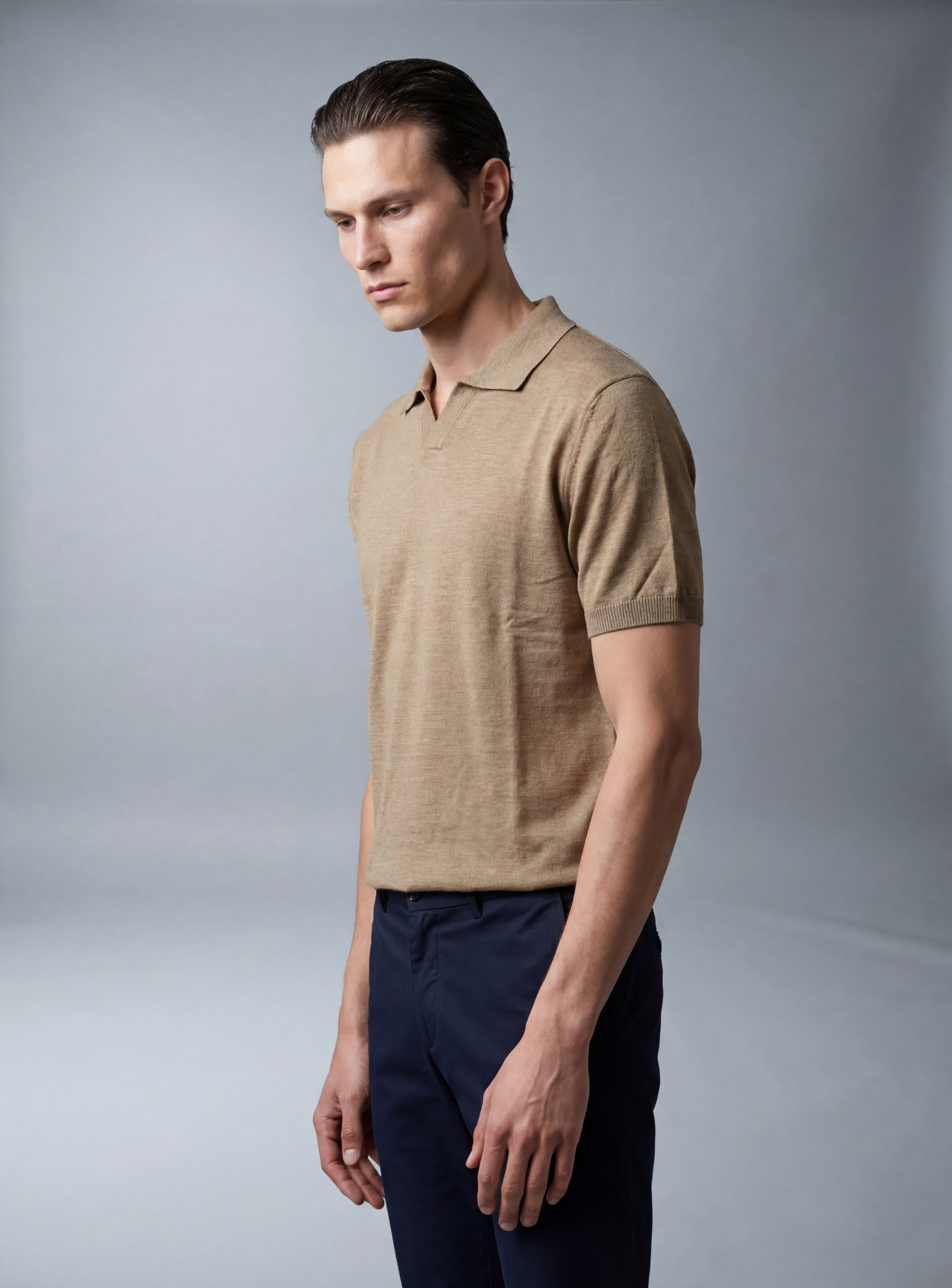 Polo Ajusté Col Ouvert En Maille - Beige – Image 2